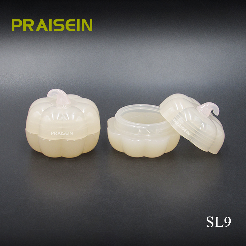 Private Label Cute Pumpkin-shaped Lip Moisturizing Cream Lip Balm Jars Cosmetic Packaging