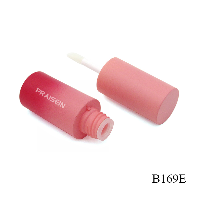 2.5ml round lip glaze container plastic tube transparent lip gloss tube custom private label