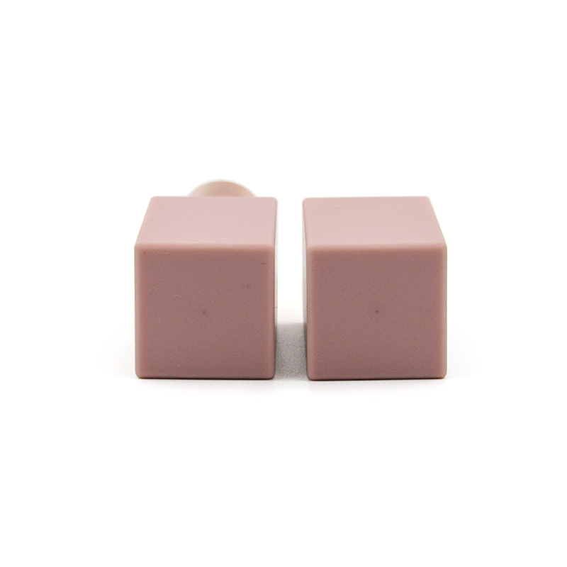 High quality rubber paint cover lipstick tube square magnetic buckle lipstick container custom makeup packaging