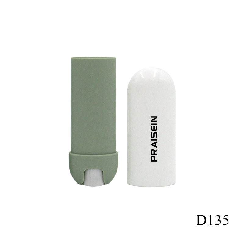 Manufacturer wholesale 5g small plastic cosmetic solid perfume balm container tube with bottom swivel plastic concealer tube