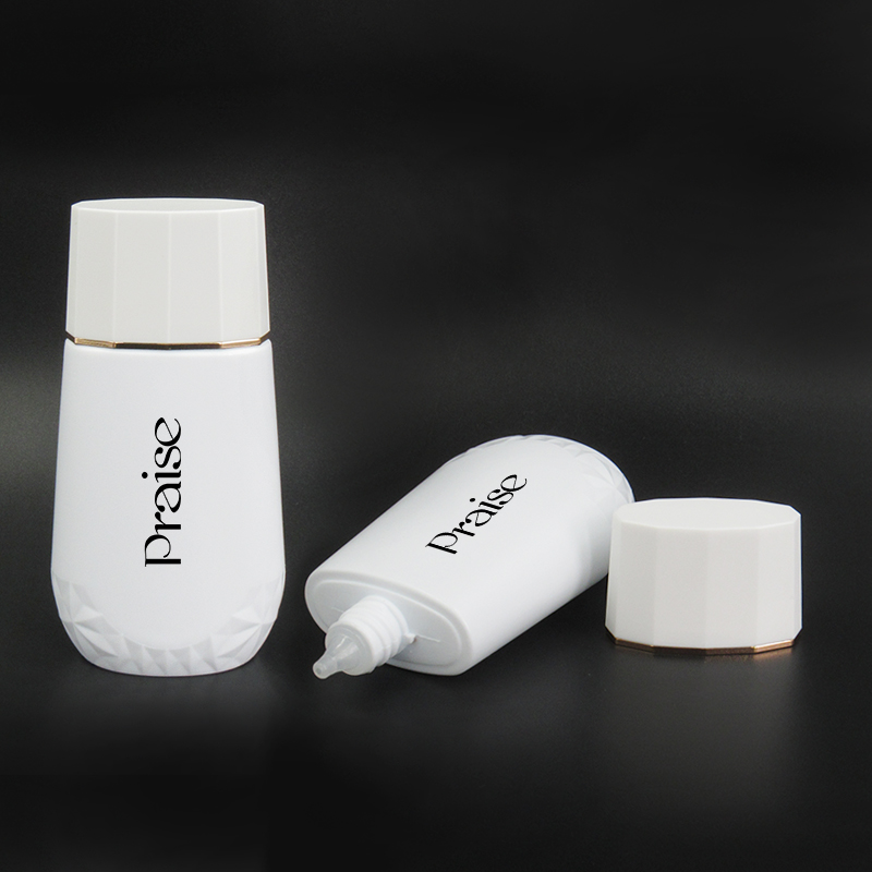 Lotion bottle custom 40ml/60mlPE plastic liquid foundation extruded bottle, cosmetic sunscreen empty container packaging