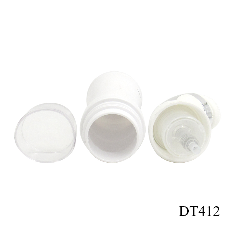 100ml press type white PET plastic cosmetic facial cleanser bottle with silicone brush wholesale production