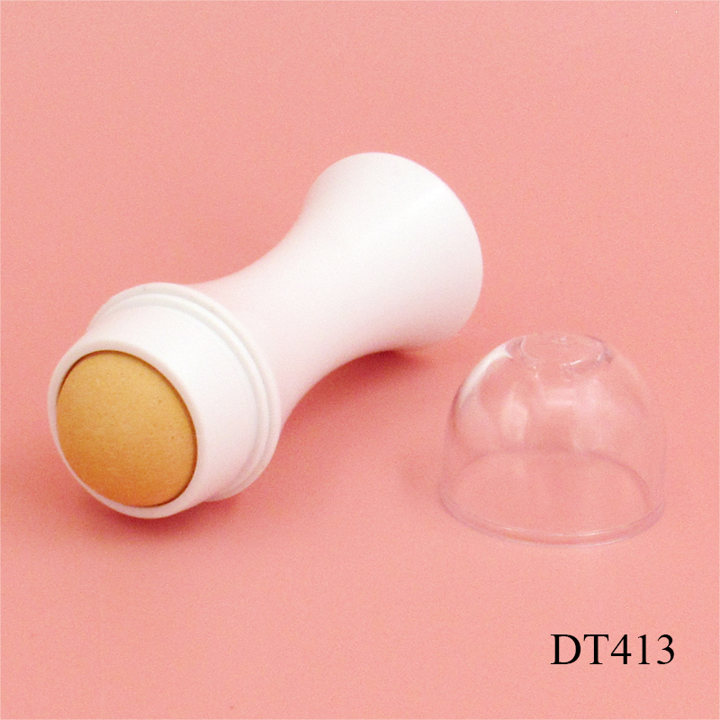 New design of portable oil absorption volcanic stone rod face roller cosmetic packaging production wholesale