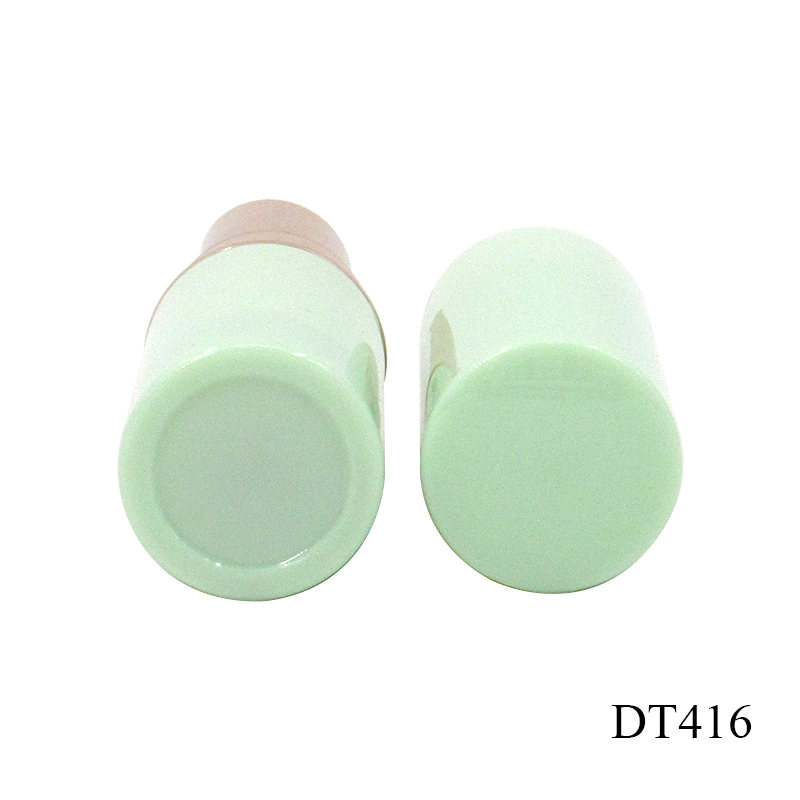 Wholesale new plastic cosmetics lip balm containers, round smooth empty lipstick tube support to take samples