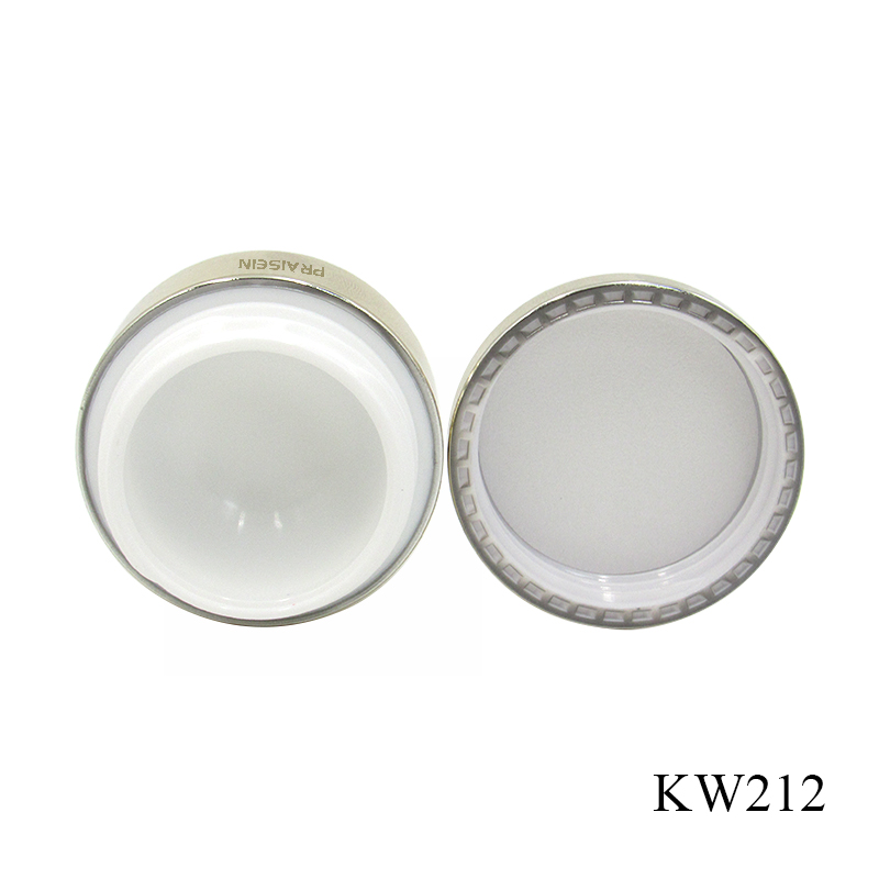 Supplier wholesale round empty plastic cosmetic face cream container 3.5g gold sample jar custom