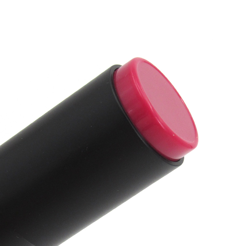 Innovative design empty cosmetic lipstick tubes, matte black plastic lipstick containers custom logo packaging, free samples