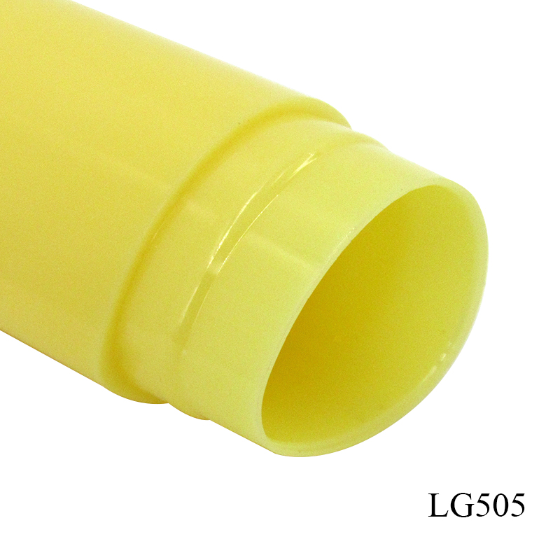 Private brand custom plastic cosmetic tubes empty kids lip balm tubes packaging sold