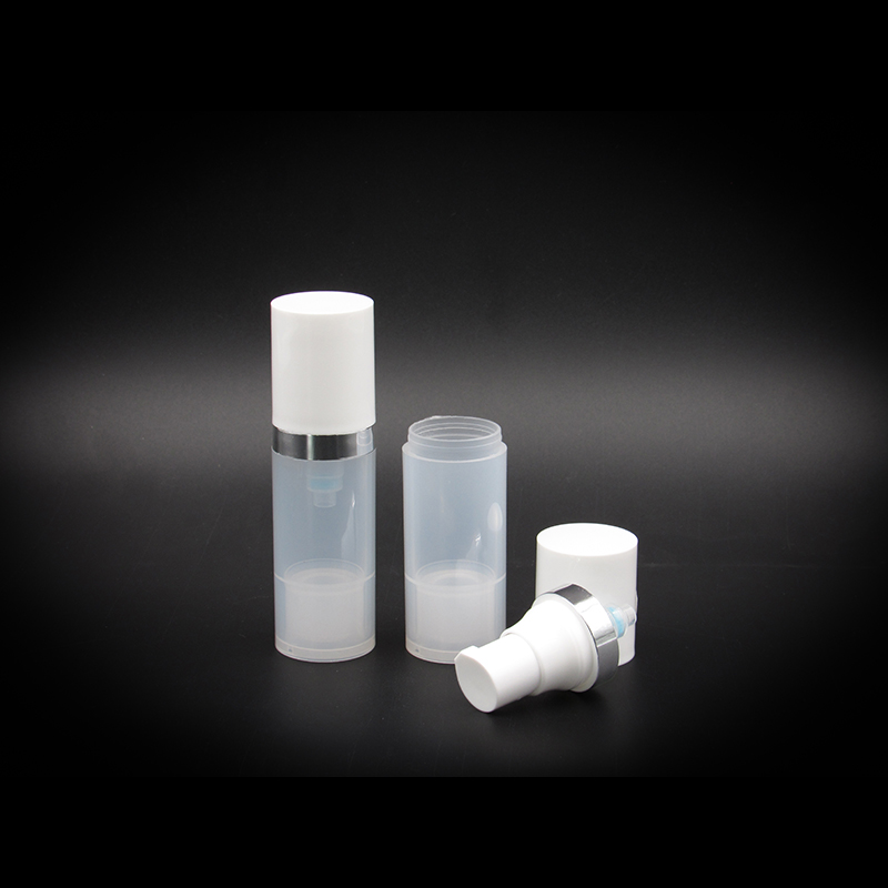 Translucent 10ml 15ml 30ml 60ml Vacuum lotion bottle with pump Cosmetic bottling packaging