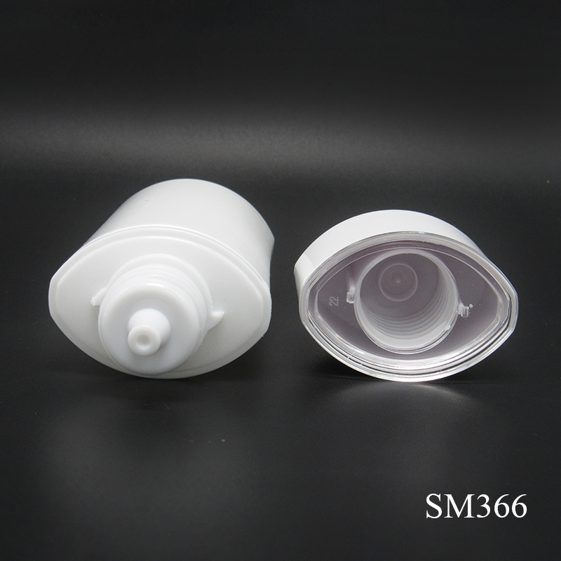 Factory sells 60ml flat empty sunscreen bottles refillable plastic white lotion cosmetics bottle packaging