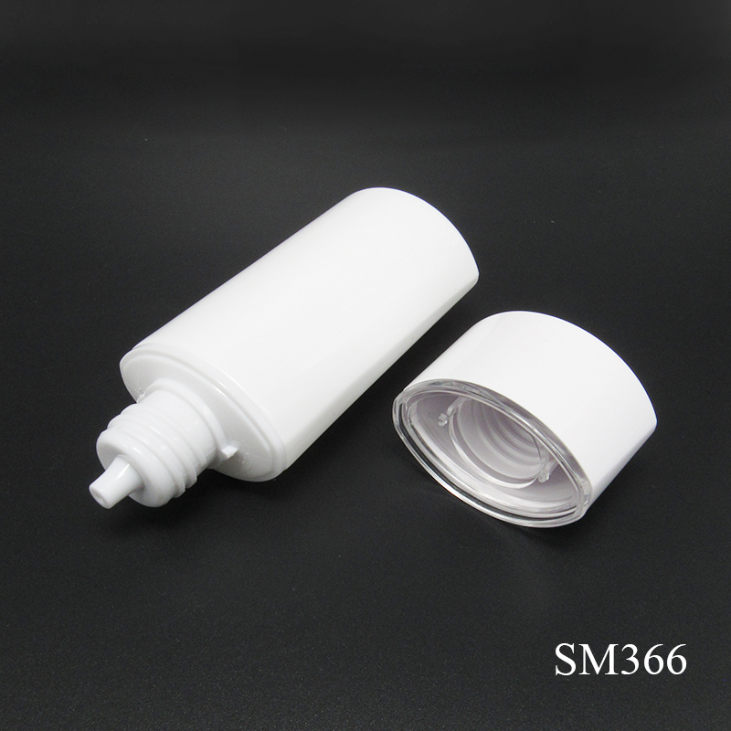 Factory sells 60ml flat empty sunscreen bottles refillable plastic white lotion cosmetics bottle packaging