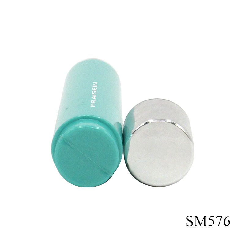 Manufacturer customized packaging 8ml portable round cosmetic roll on deodorant bottle, empty essential oil plastic containers