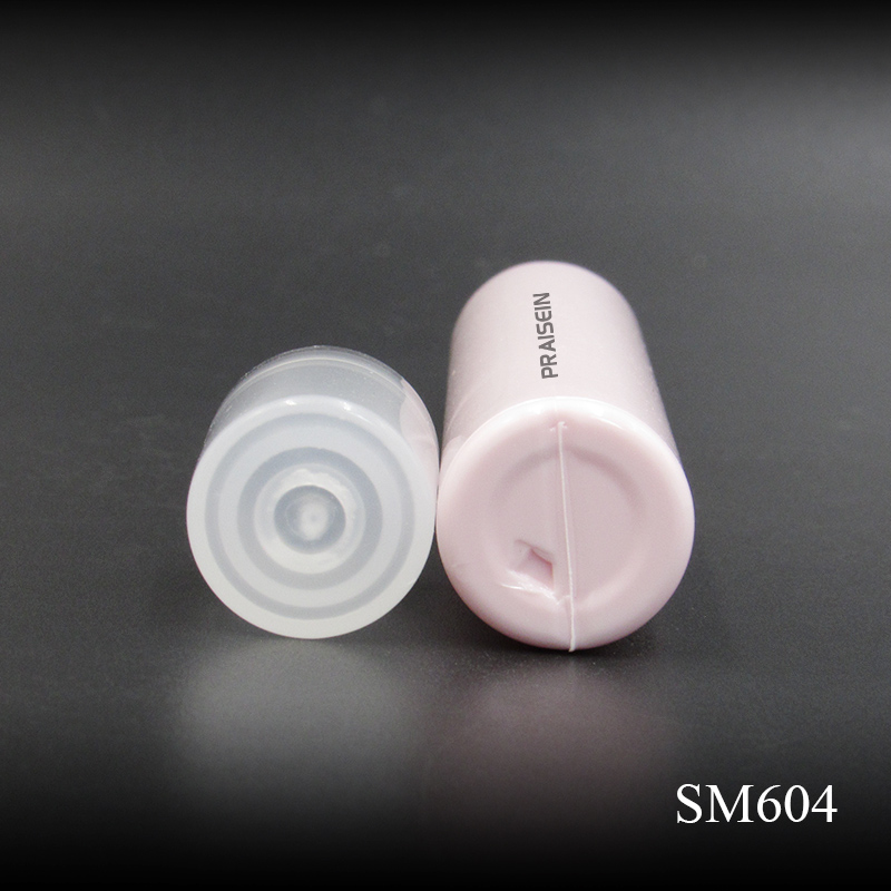 Free sample 13ml round cosmetic essential oil bottle pink plastic perfume roll on bottle with stainless steel metal ball