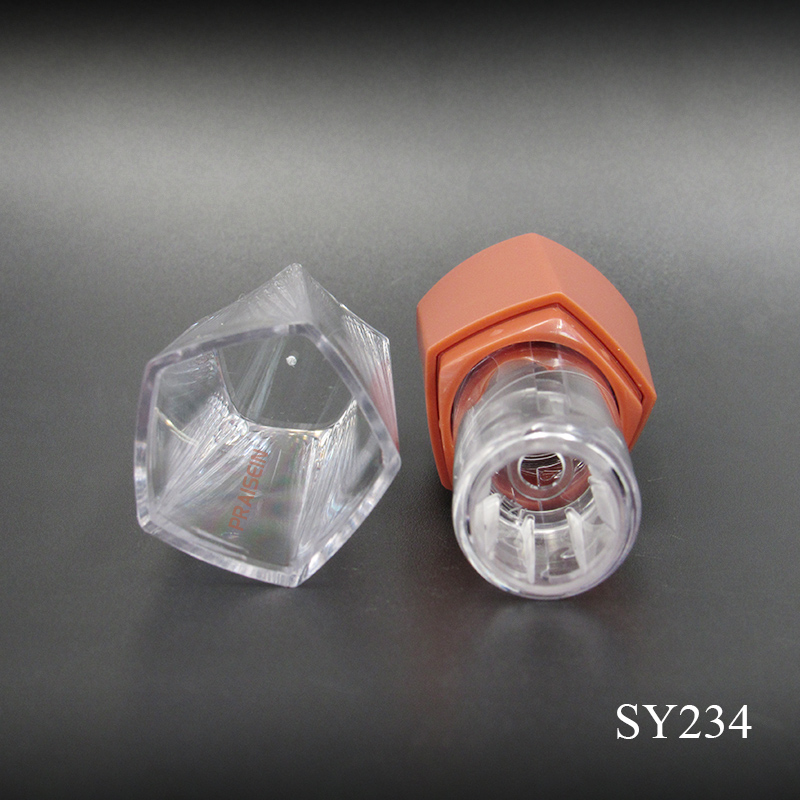 Professional cosmetic packaging manufacturer Empty lip balm tube Plastic pentagonal lip balm container packaging 3.8g